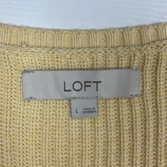 Ann Taylor LOFT Ribbed Knit V-Neck Slouchy Pullover Sweater Yellow Large - Picture 7 of 8